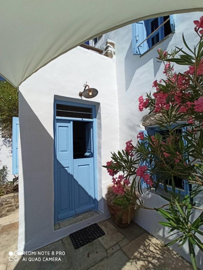 Traditional Stone House With Breathtaking View Serifos Town Eksteriør bilde